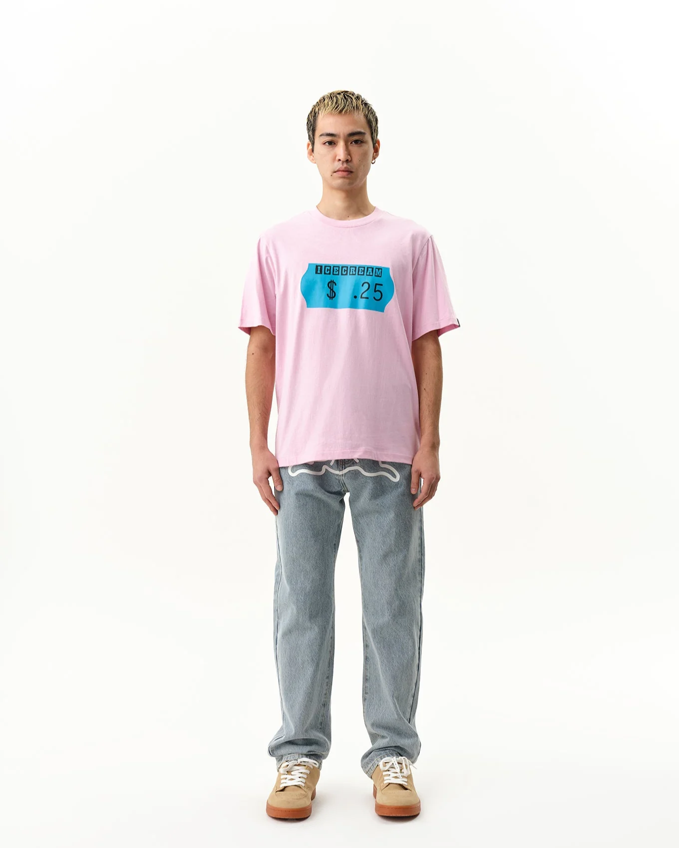 Sticker T-Shirt - Macdery